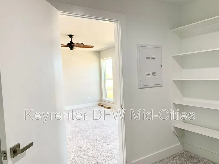 1431 Pearson St — Photo 28