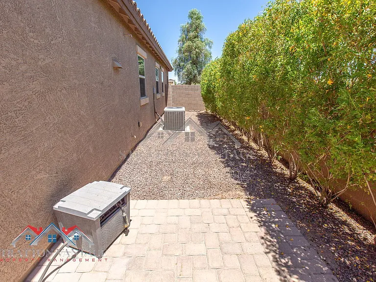 17113 W Diana Ave — Photo 37