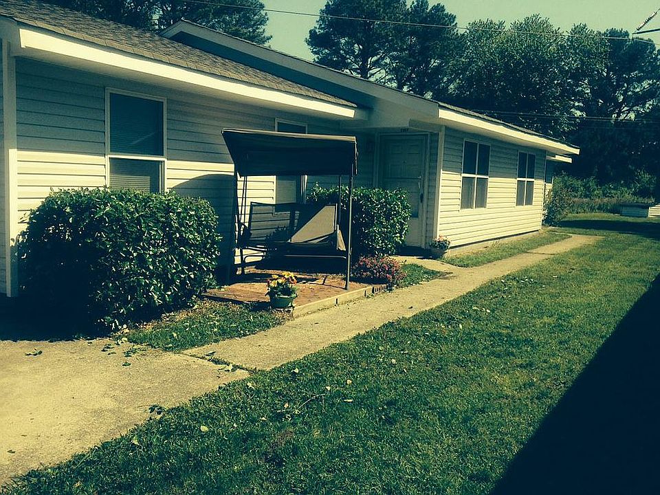 1st image of 104 Armon Ave