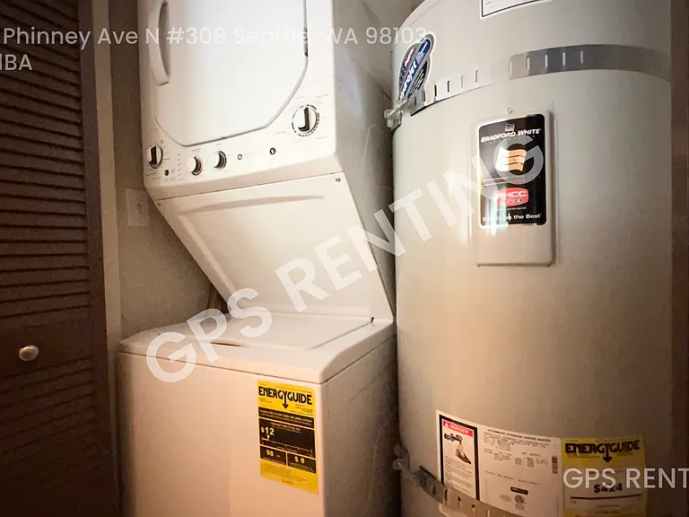 3661 Phinney Ave N #308 — Photo 13