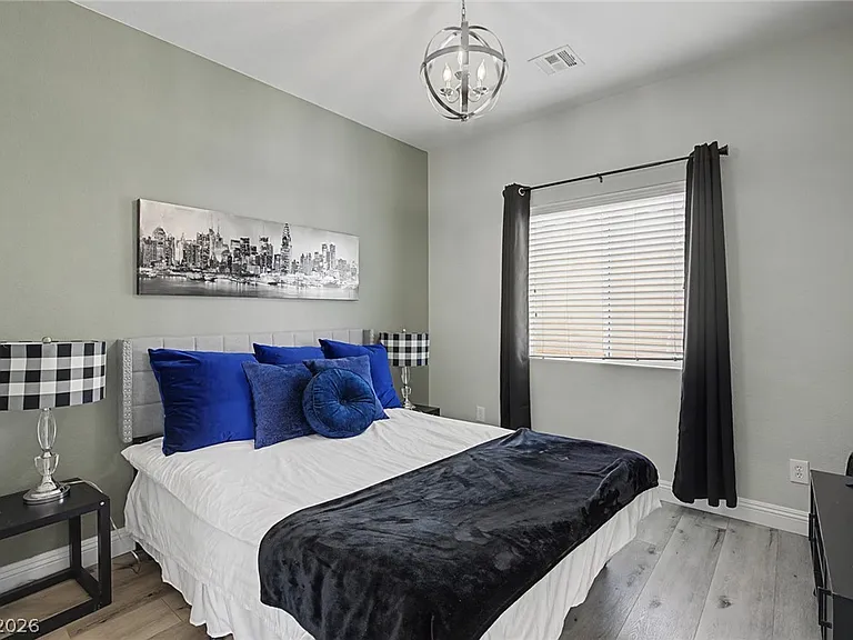8136 Memory Lake Ave — Photo 32