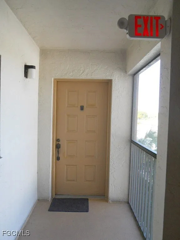 2 bed, 2.0 bath, 1103 sqft, $3,000 — Photo 3