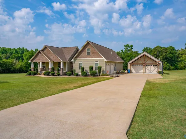606 Bryant Rd, Boaz, AL 35956