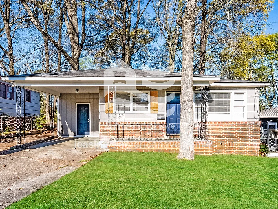 1632 18th Way SW