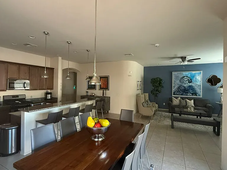 7968 N Placita Marquitos — Photo 2
