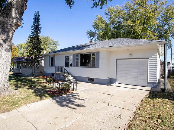 4th image of 5605 S 15th St