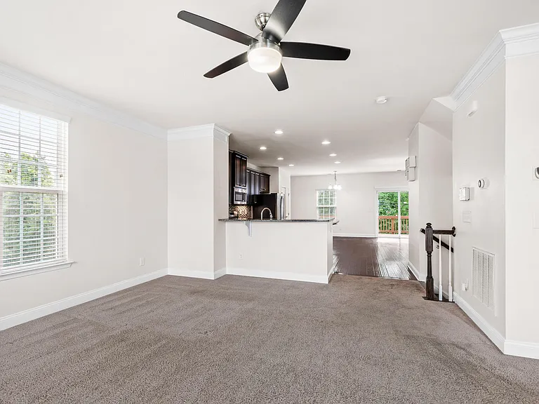 1101 Boxcar Way — Photo 11