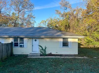 413-415 S 8th Ave #413, Ozark, MO 65721