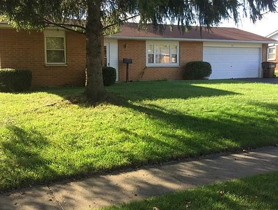 2nd image of 900 Missouri Dr