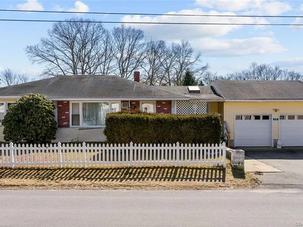 33 Cady Street, Killingly, CT 06239