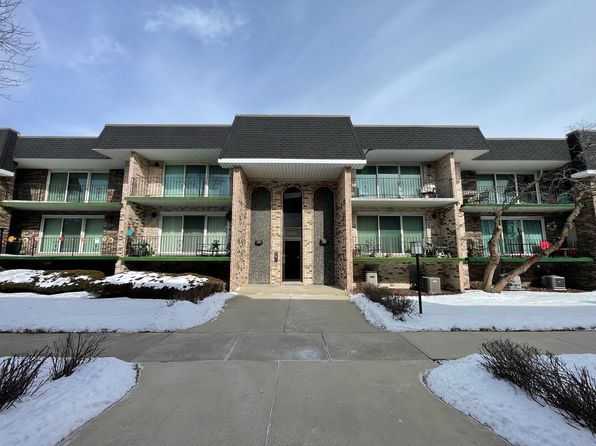 9140 S Pulaski Rd APT 2W, Oak Lawn, IL 60453
