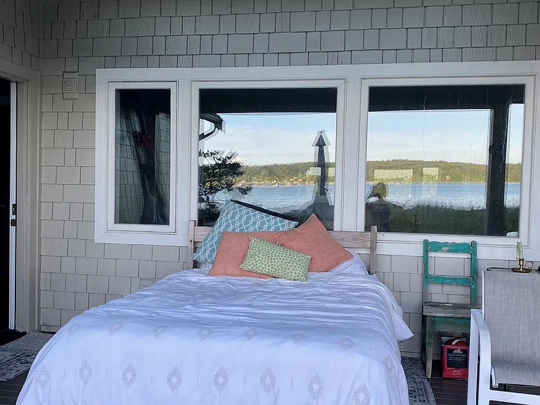 24520 Vashon Hwy SW — Photo 18