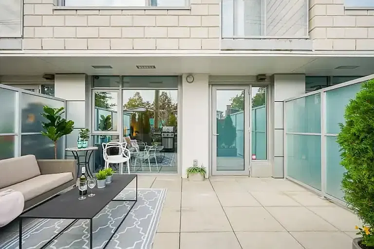 1 bed, 1.0 bath, 530 sqft, $3,000 — Photo 3
