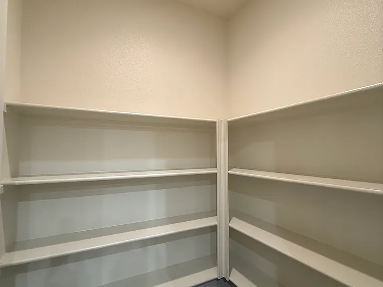 1639 Murasky Pl — Photo 22