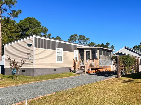 4434 Oakcrest Drive SE, Southport, NC 28461