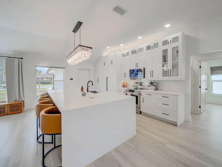 1853 Shower Tree Way — Photo 9
