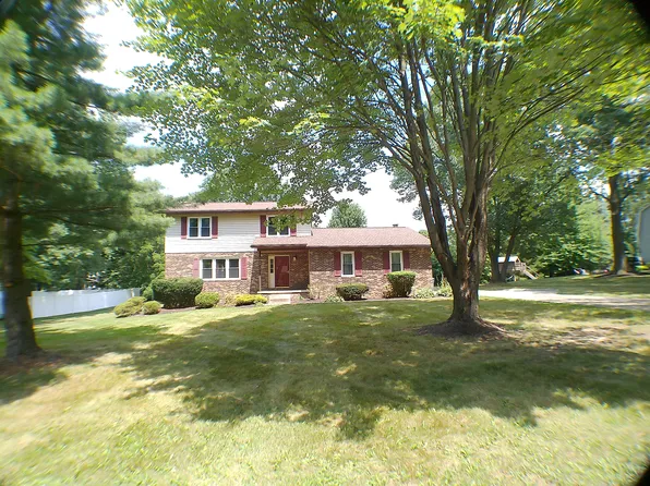 1535 Callander Dr, Hudson, OH 44236