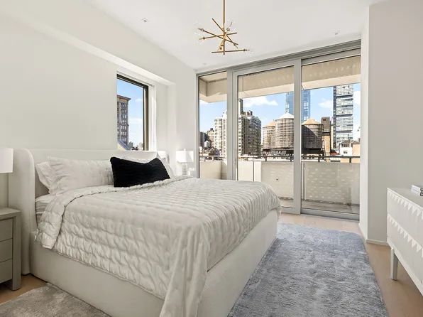 121 East 22nd Street image 6 of 22