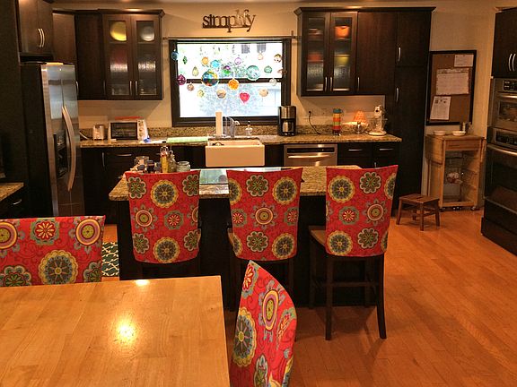 Cooktop and dining island