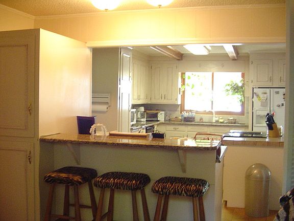Kitchen Bar, Cabinet Pantry