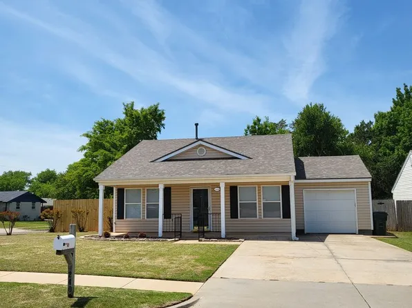 2400 Desert Willow Ter, Norman, OK 73071