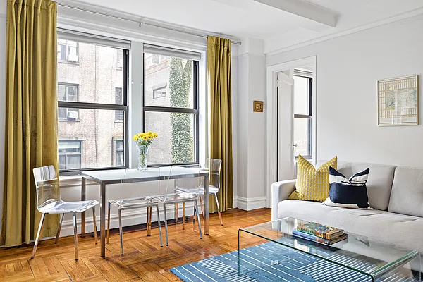 Sold by Compass | media 2