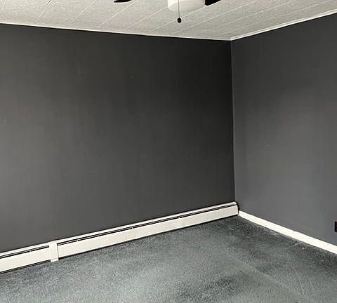 4th image of 167 Main St