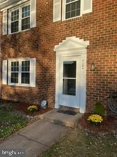 4164 Hamlin Ct Photo 1