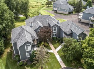 211 Mariner Drive Ct, Bayport, MN 55003