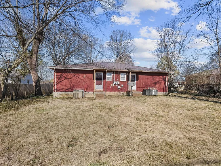 103 Naydonlin Dr — Photo 13