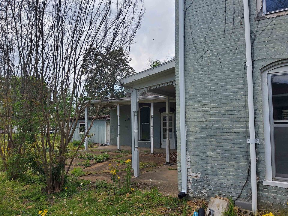 224 E Main St, Sharon, TN 38255 Zillow