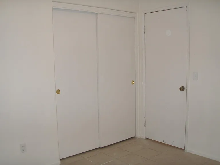 14211 Sandy Ridge Ct — Photo 7