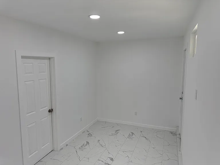 10171 Tanforan Dr #B — Photo 4