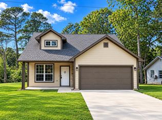 127 Sharon Ln, Livingston, TX 77351