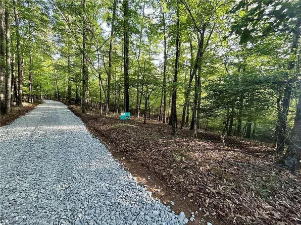 3 Kate Rd #3, Dahlonega, GA 30533
