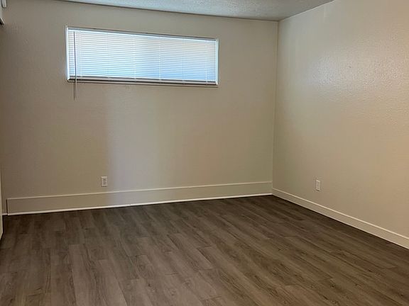 4th image of 752 12th St #3