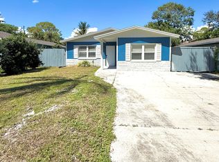 1735 Michigan Ave NE, Saint Petersburg, FL 33703