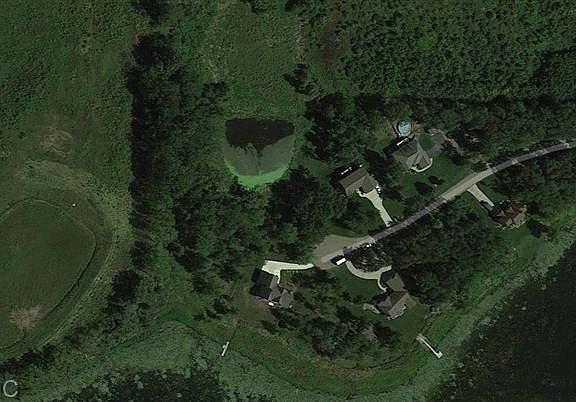 3rd image of 8555 Macywood Ln