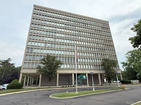 22700 Garrison St APT 709, Dearborn, MI 48124