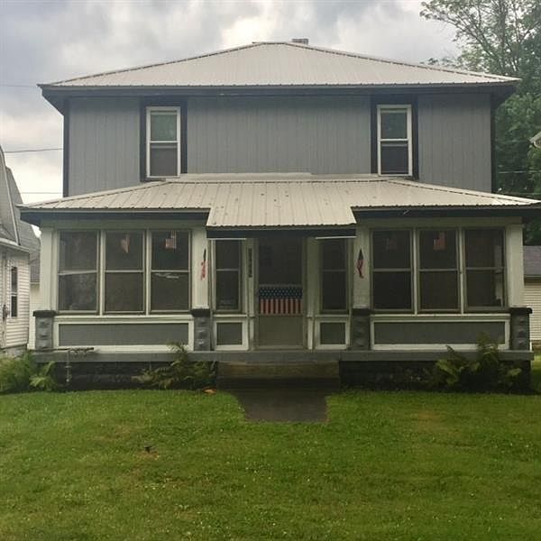 1st image of 10805 Woodland Ave