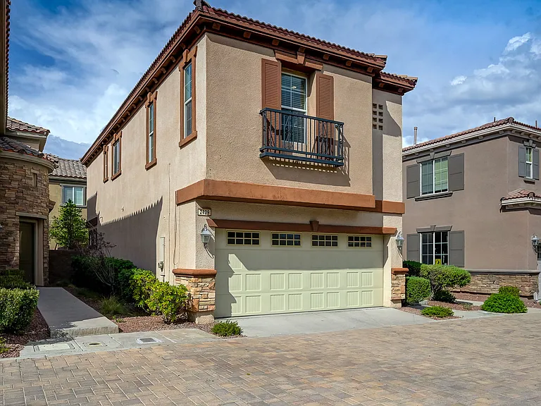2429 Granada Bluff Ct — Photo 1