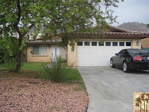 2nd image of 54425 Avenida Ramirez