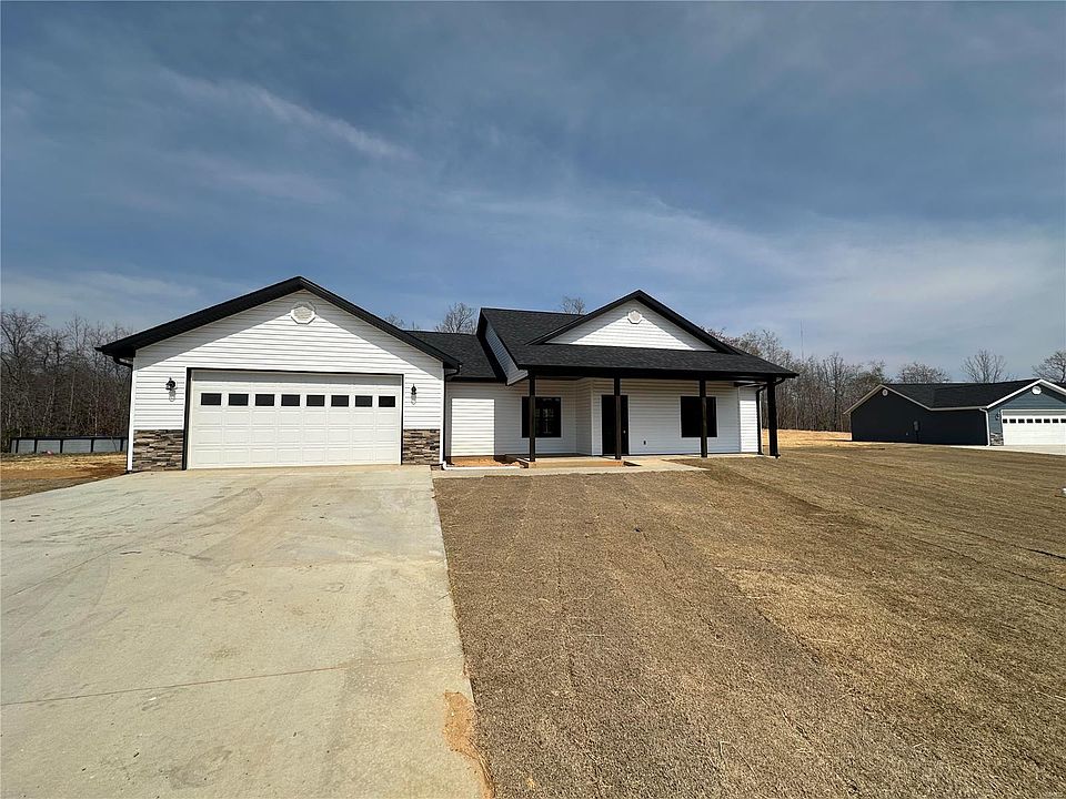 1st image of 133 Lanee Ln