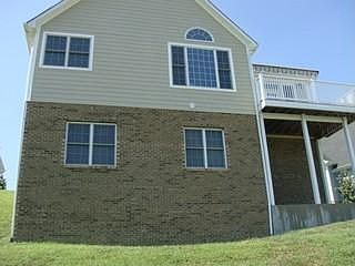 4th image of 732 N Battery Dr