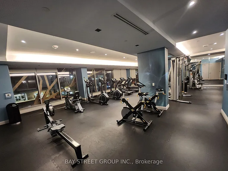 50 Wellesley St E #3709 — Photo 13