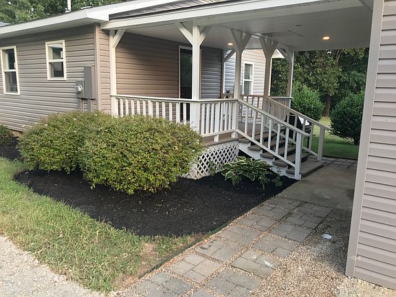 Side Porch/Right Elevation