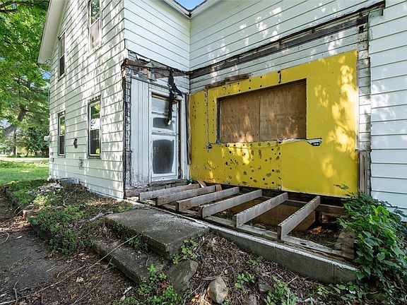 4th image of 210 Goodfellow Rd #210