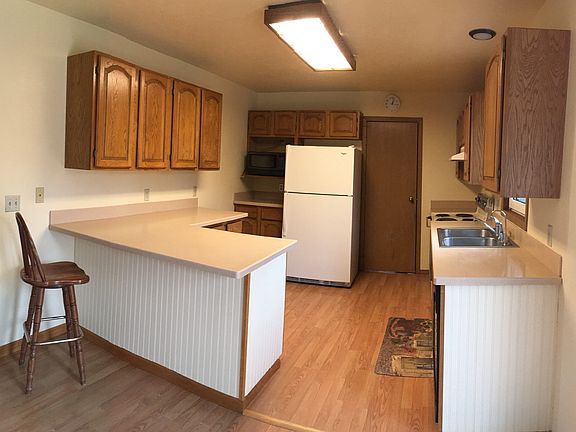 4th image of 3706 Aune Ct