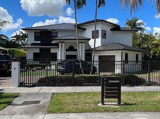 11580 SW 28th St, Miami, FL 33165