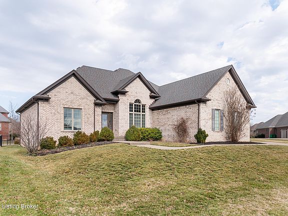 2nd image of 11604 Lilly Garden Ct